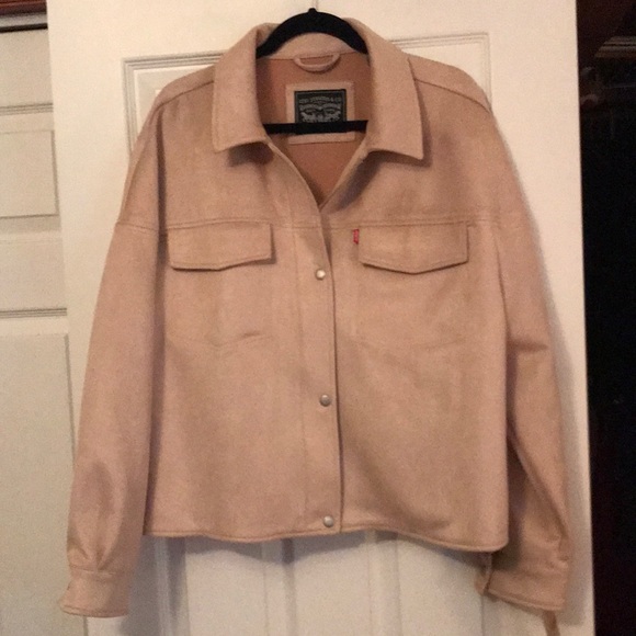 NWT Levi’s Women’s Faux Suede Modern Trucker Jacket - Picture 5 of 14